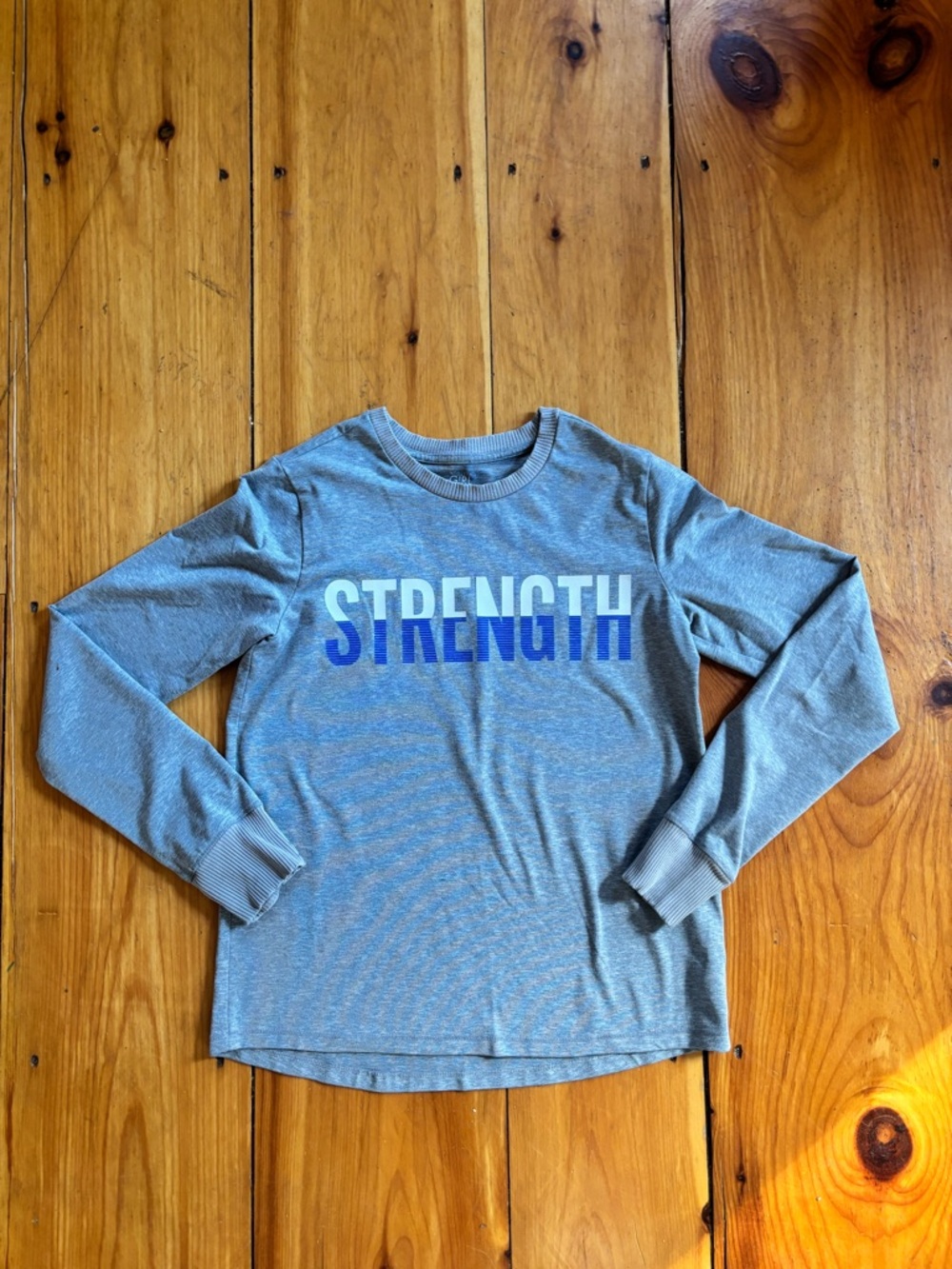 Athleta Girl Heather Gray “Strength” Long Sleeve Top Size 14 Thumb Holes